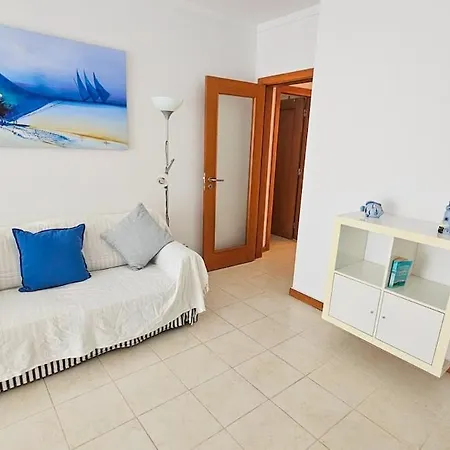 Appartement T1 In Near Alfamar
