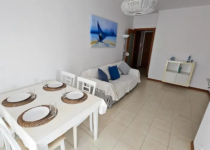 T1 In Near Alfamar Apartament